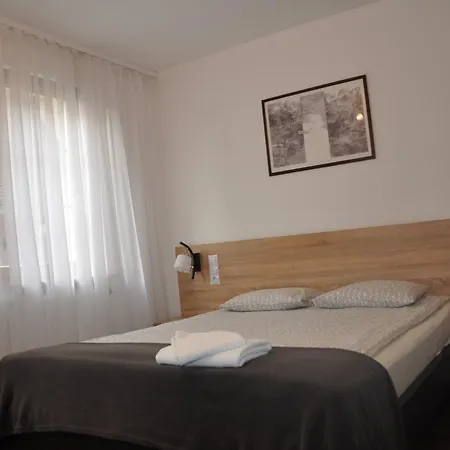 Apartamenty Przy Starowce Zielona Gora  Exterior photo